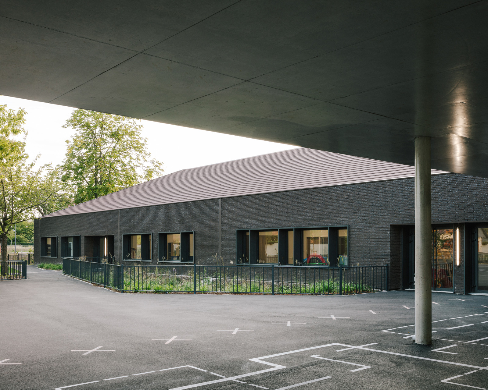 30- Ecole Saint-Exupéry - Noyon © Charly Broyez-6009b72d14076.jpeg